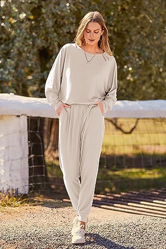 PRETTYGARDEN Women's Fashion Outfits 2 Piece Sweatsuit Solid Color Long Sleeve Pullover Long Pants - Image 6